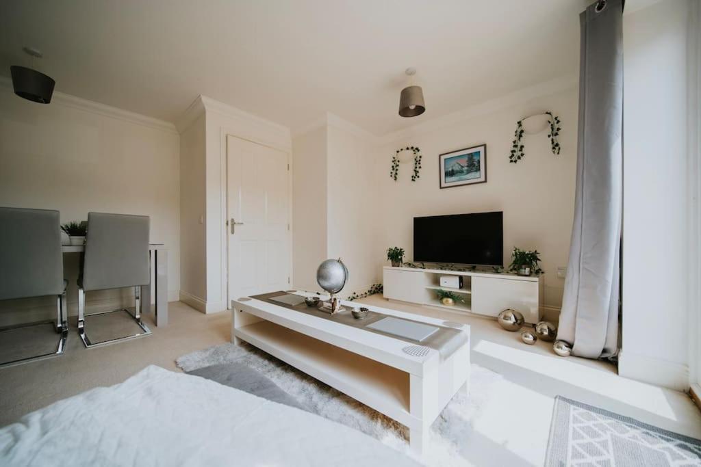 Linen Cottage- Parking, Leds, 4K Tvs, 5G Wifi And More! باث المظهر الخارجي الصورة